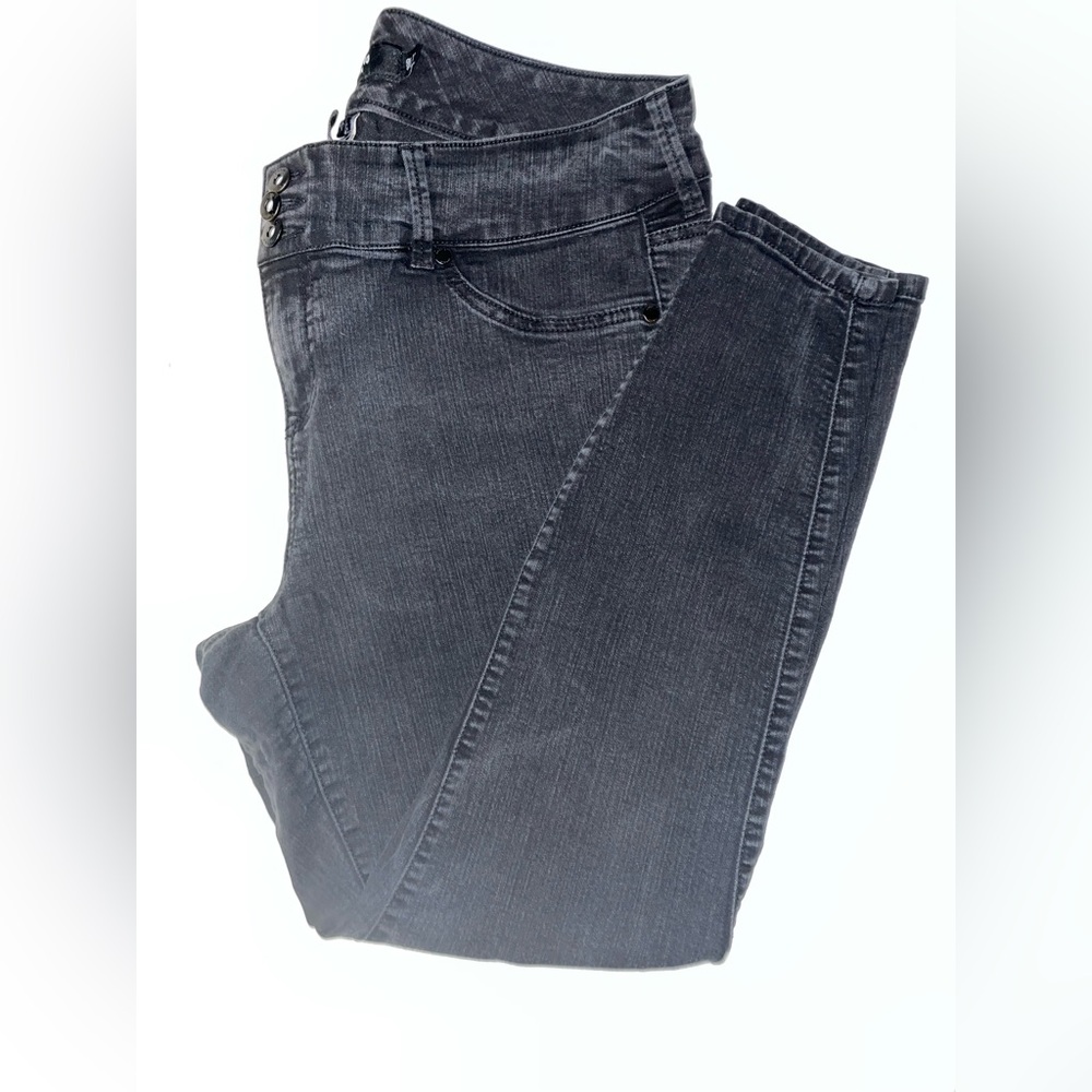Torrid Black Skinny Jeans Size 18